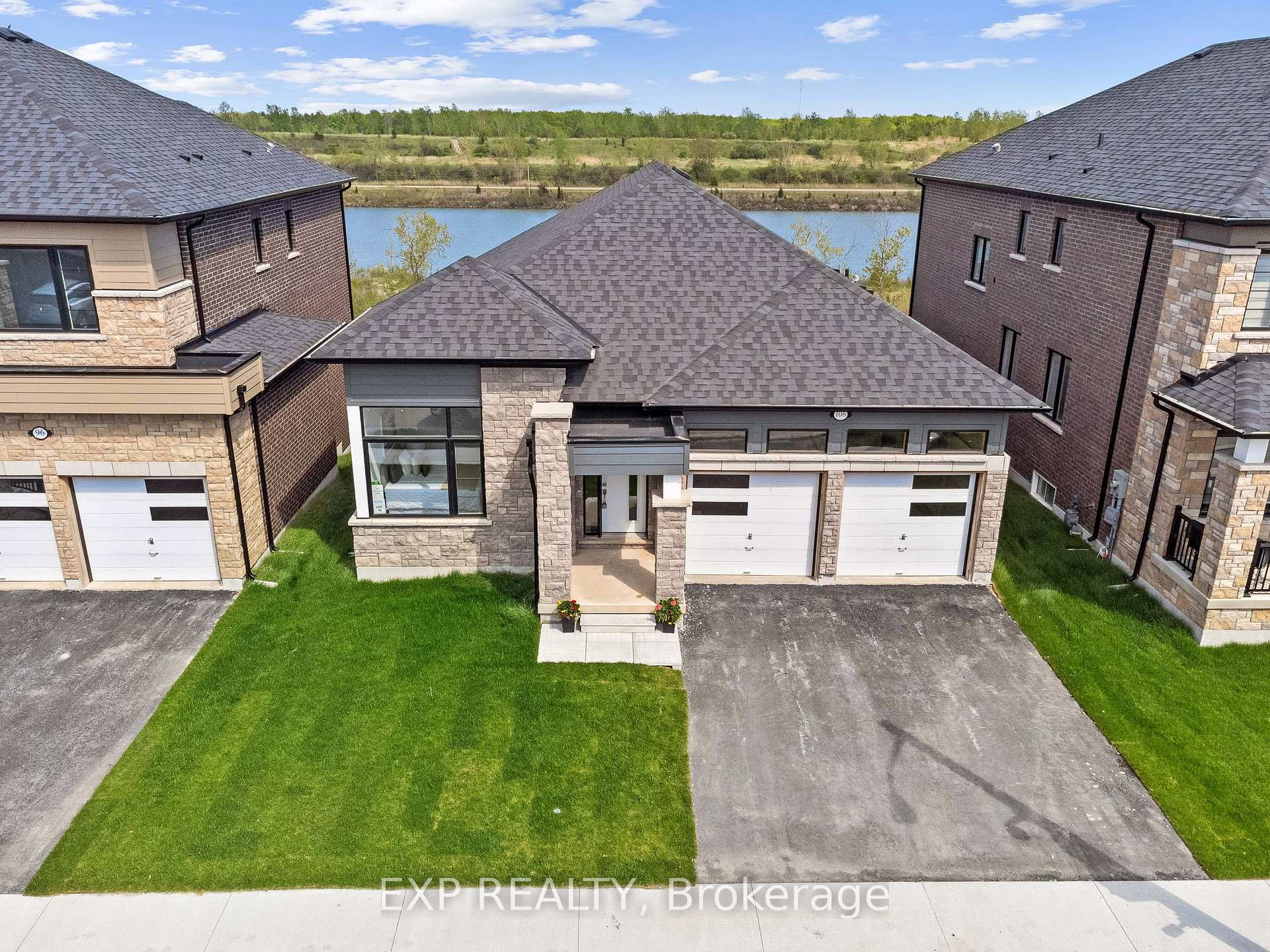 Photo 3 of 106 Shoreview Drive, Welland, Hwy 406/Welland — HOMEH