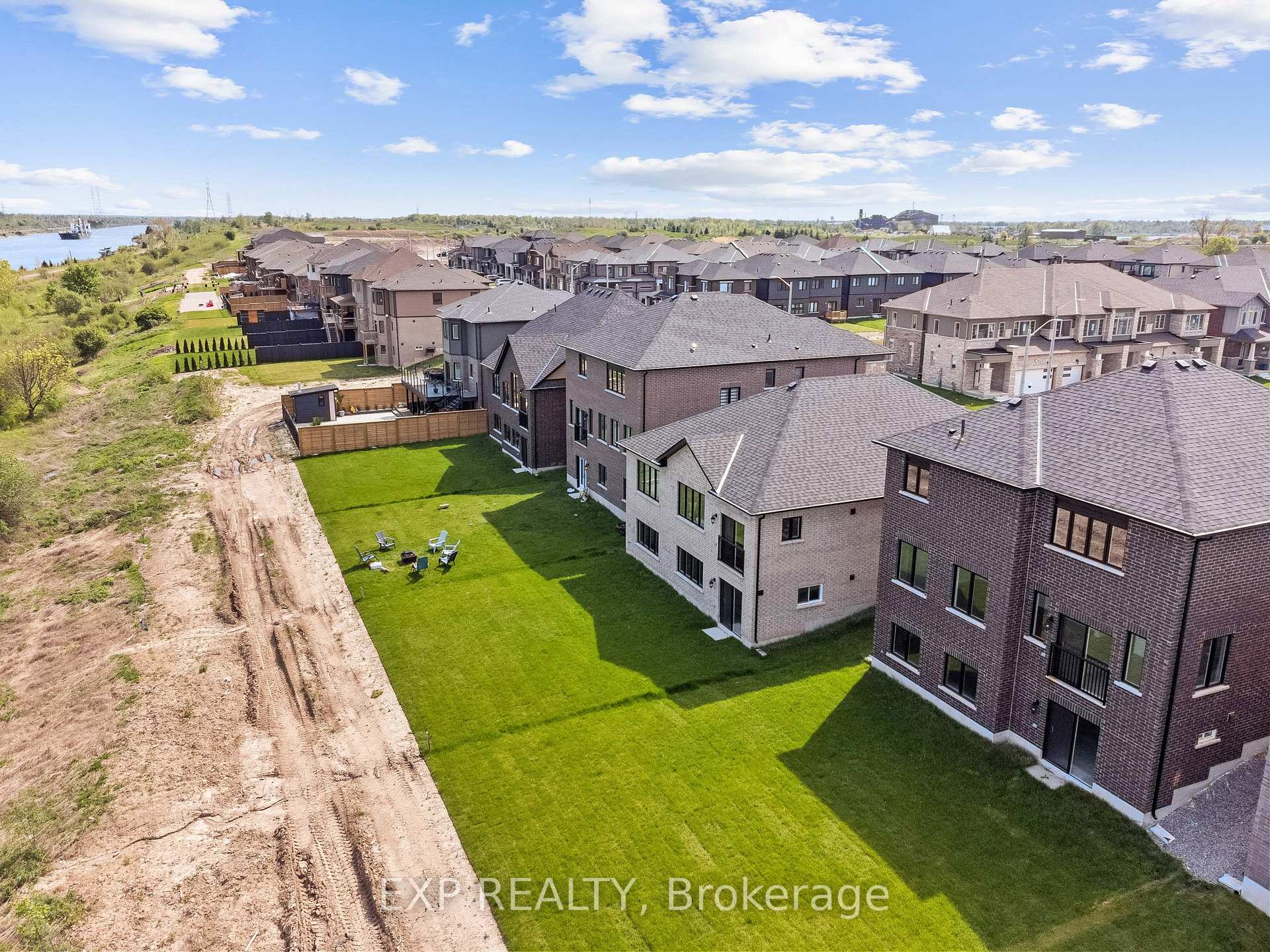 Photo 26 of 106 Shoreview Drive, Welland, Hwy 406/Welland — HOMEH