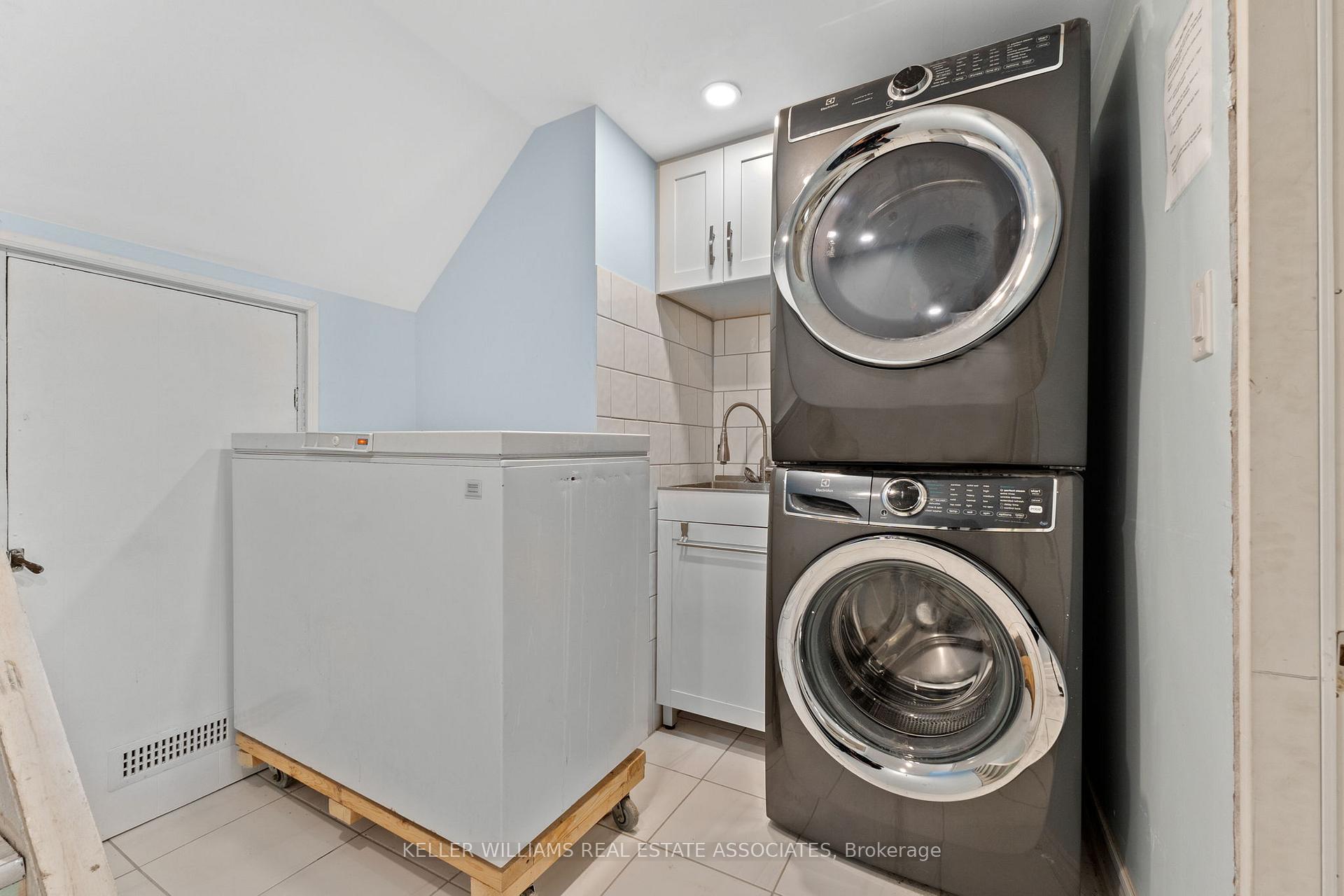 Photo 27 of 441 Beverly Street, Oshawa, O'Neill — HOMEH
