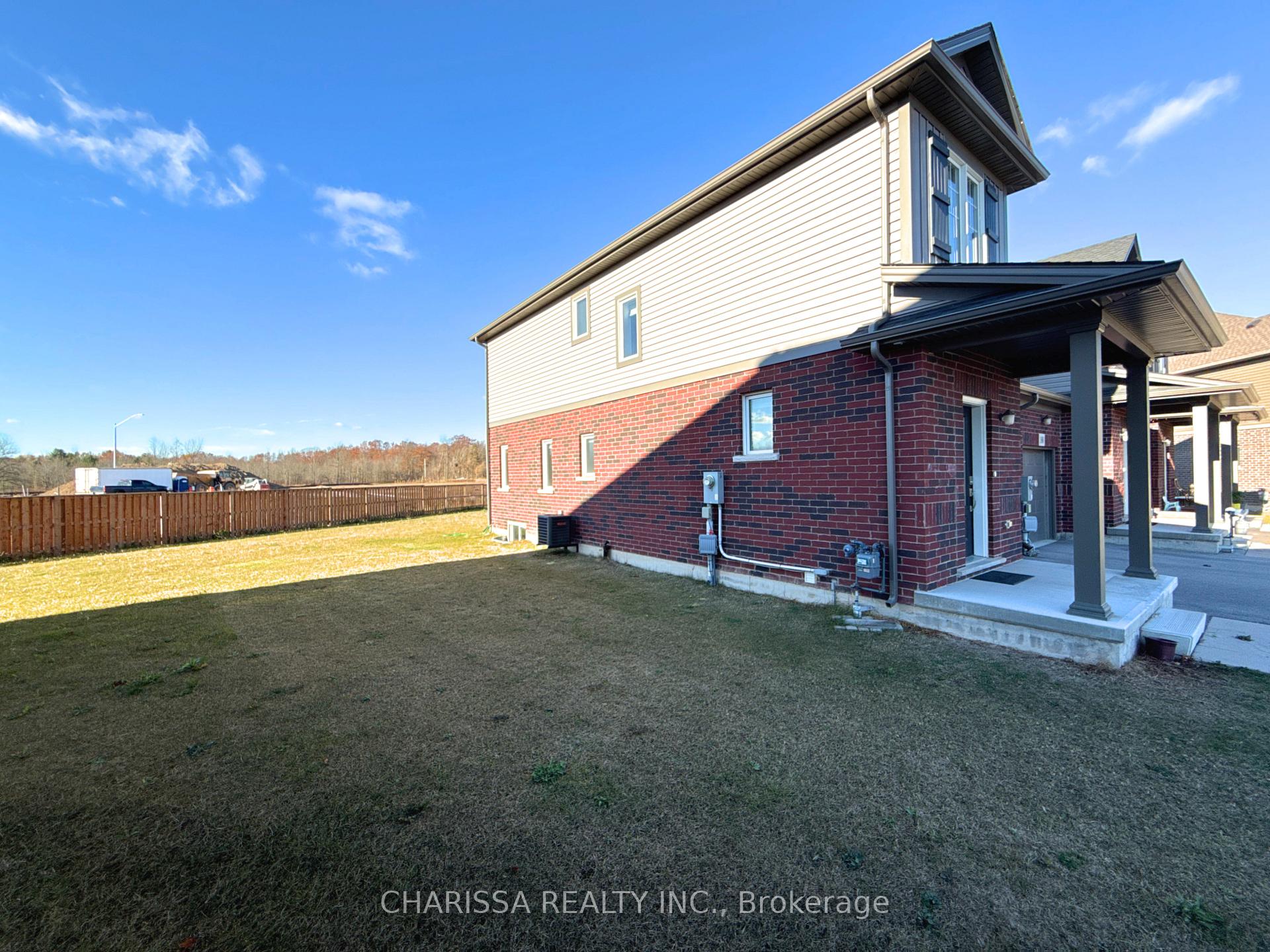 Photo 16 of 164 Sunflower Place, Welland, West Welland — HOMEH