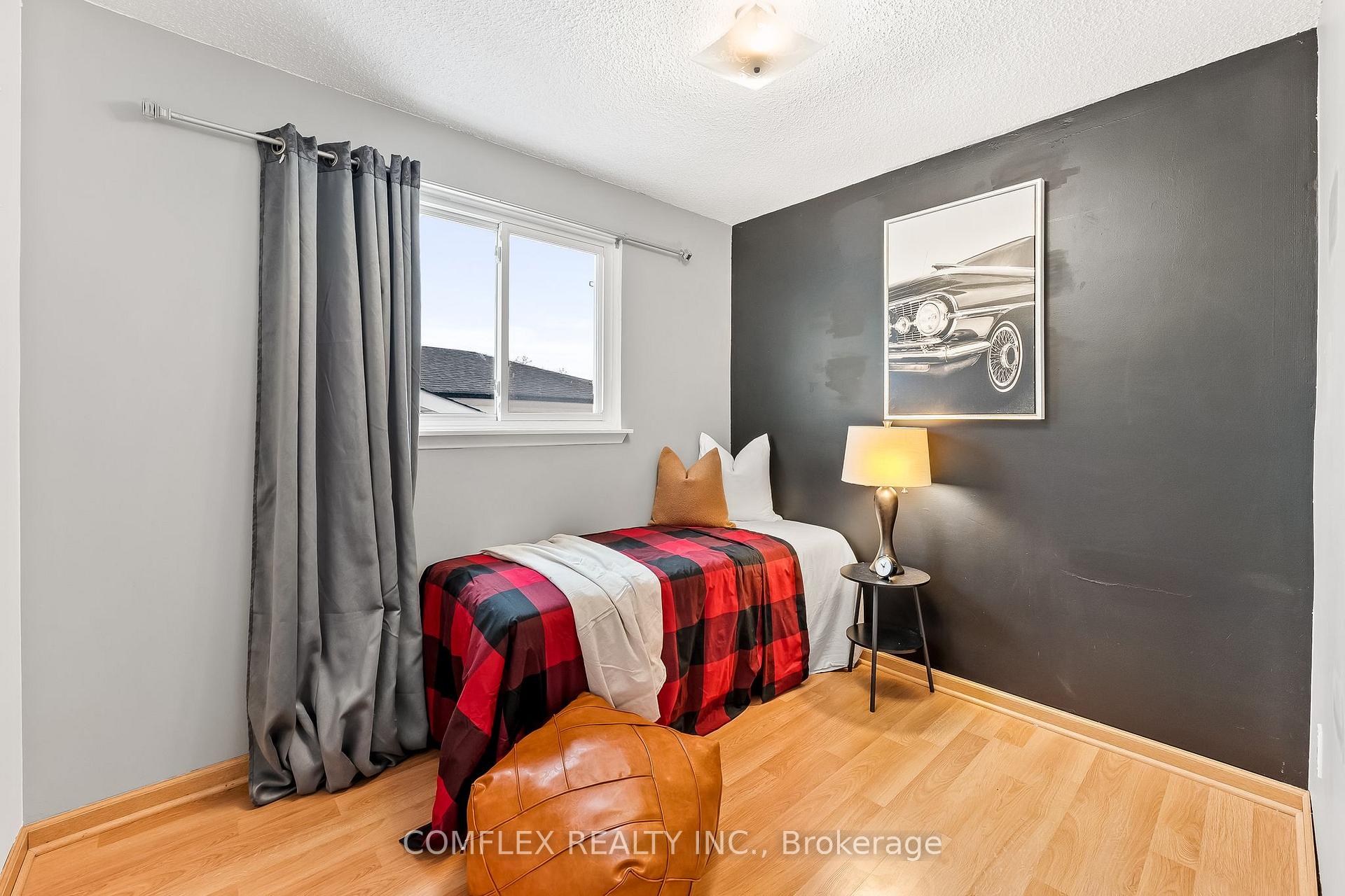 Photo 17 of 1233 Cherrydown Drive, Oshawa, Donevan — HOMEH
