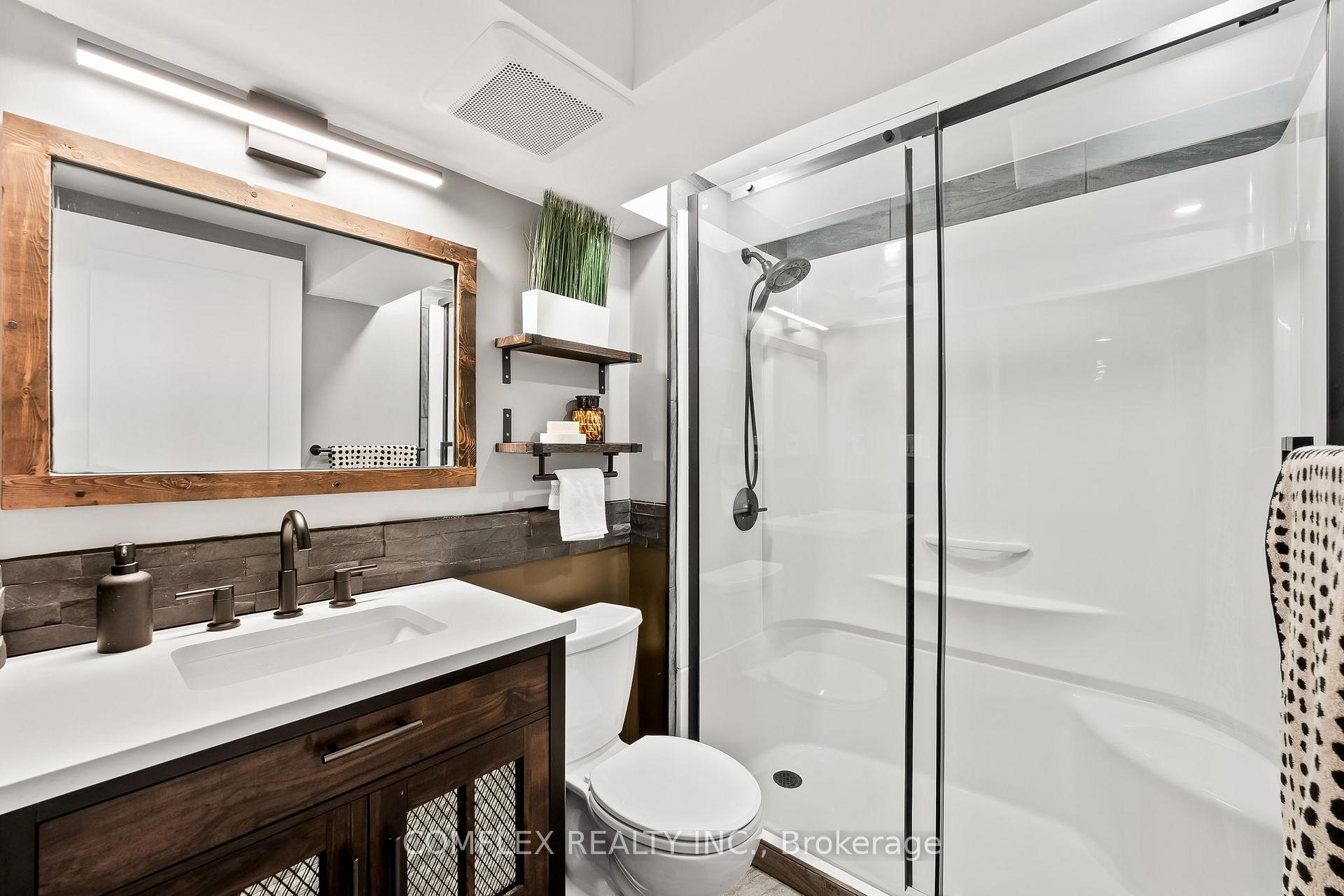 Photo 30 of 1233 Cherrydown Drive, Oshawa, Donevan — HOMEH