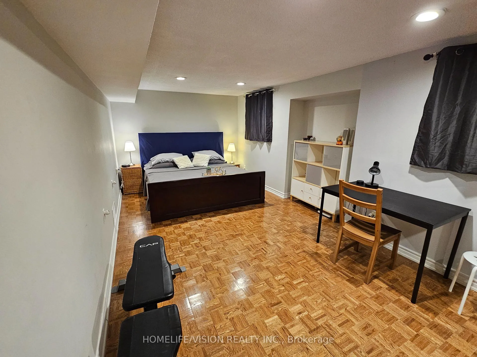 Photo 2 of Unit Basement unit, 23 Glendale Road, Markham, Thornlea — HOMEH