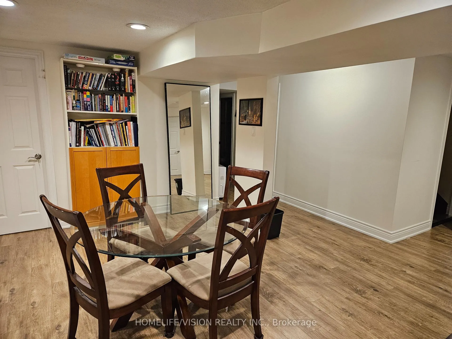 Photo 8 of Unit Basement unit, 23 Glendale Road, Markham, Thornlea — HOMEH