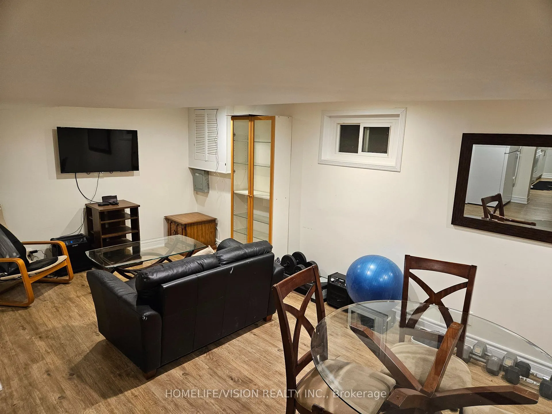 Photo 9 of Unit Basement unit, 23 Glendale Road, Markham, Thornlea — HOMEH