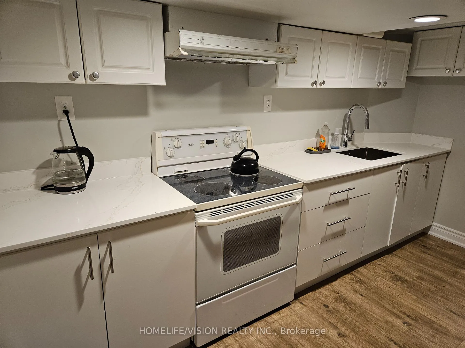 Photo 13 of Unit Basement unit, 23 Glendale Road, Markham, Thornlea — HOMEH