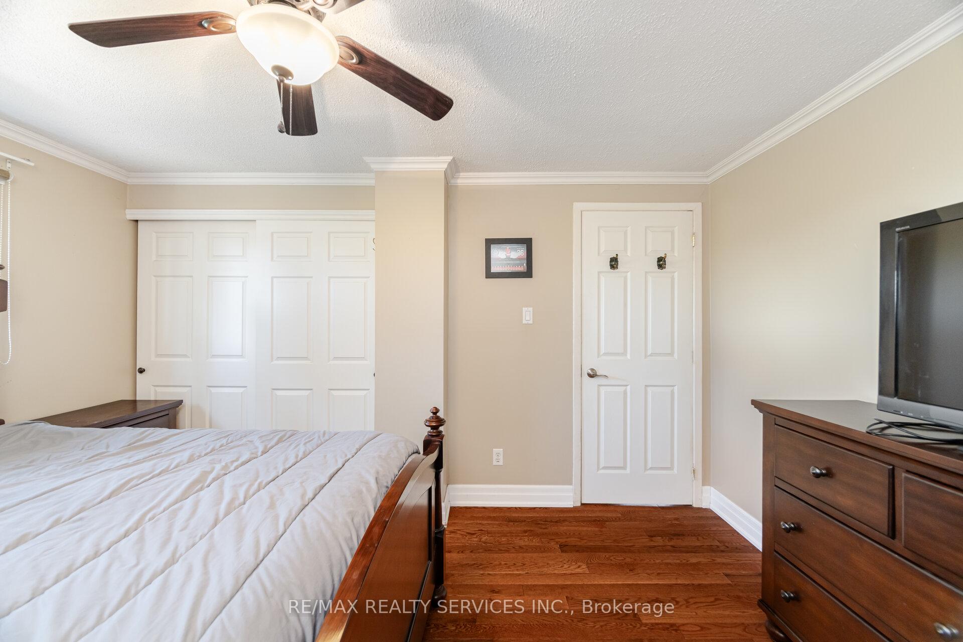 Photo 19 of 8 Reigate Avenue, Brampton, Madoc — HOMEH