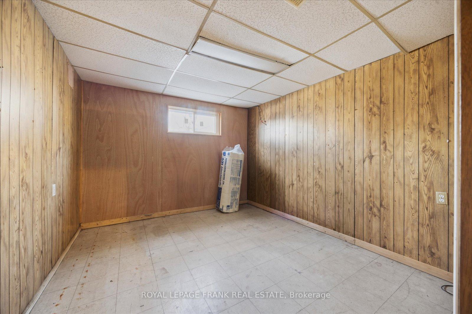Photo 26 of 344 Pine Avenue, Oshawa, Vanier — HOMEH