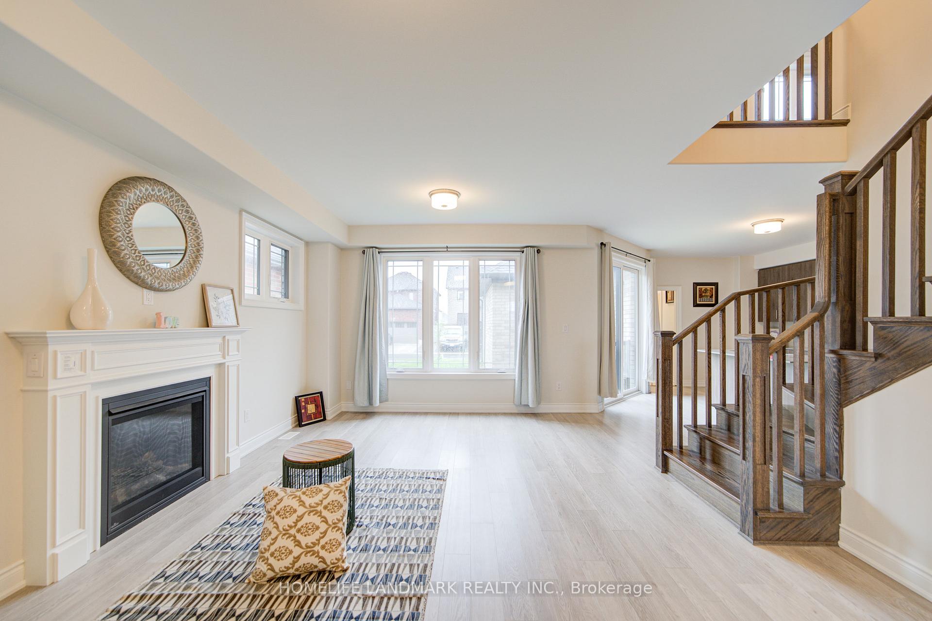 Photo 15 of 704 Whetstone Lane, Peterborough, Northcrest Ward 5 — HOMEH