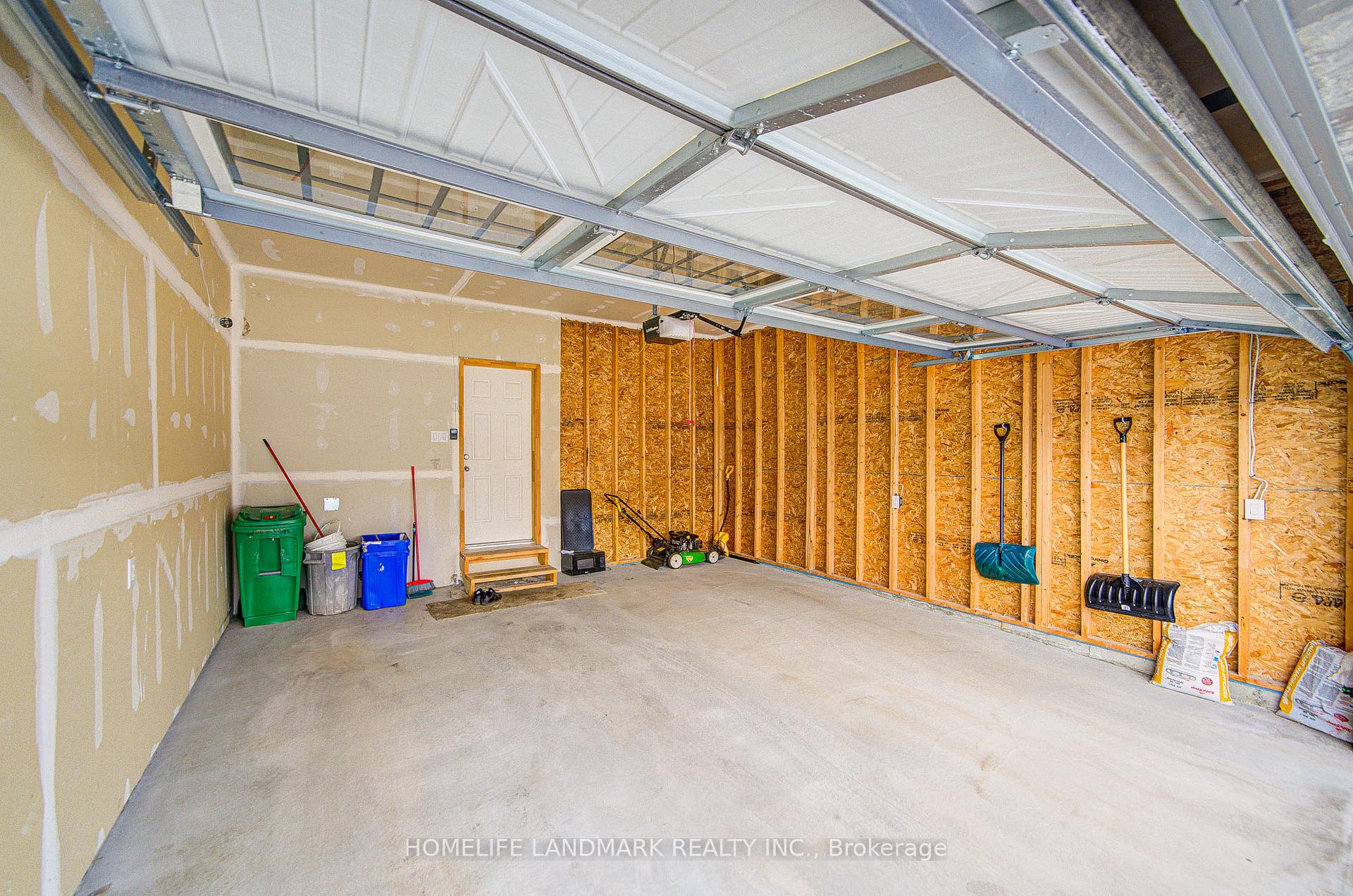 Photo 38 of 704 Whetstone Lane, Peterborough, Northcrest Ward 5 — HOMEH