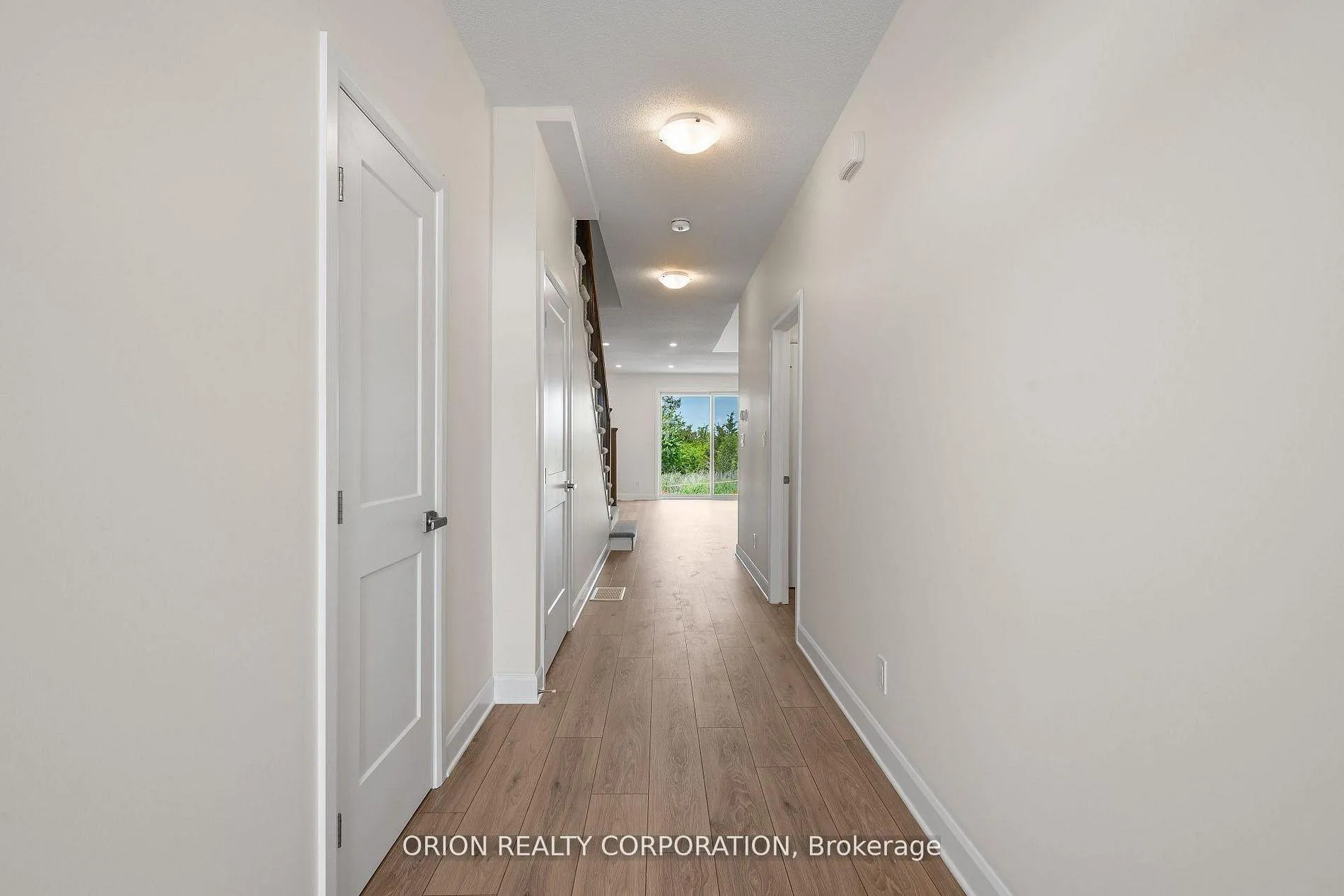 Photo 2 of 414 Buckthorn Drive, Kingston, City Northwest — HOMEH