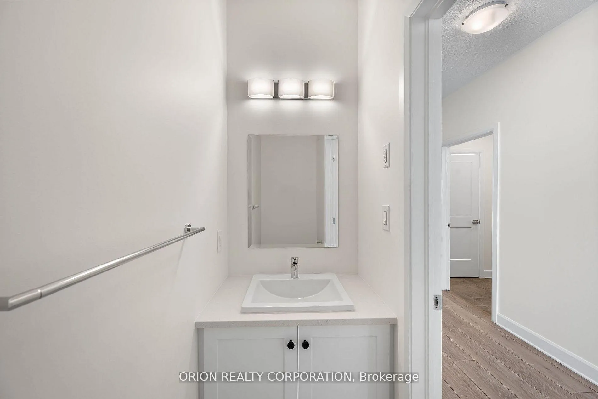 Photo 5 of 414 Buckthorn Drive, Kingston, City Northwest — HOMEH