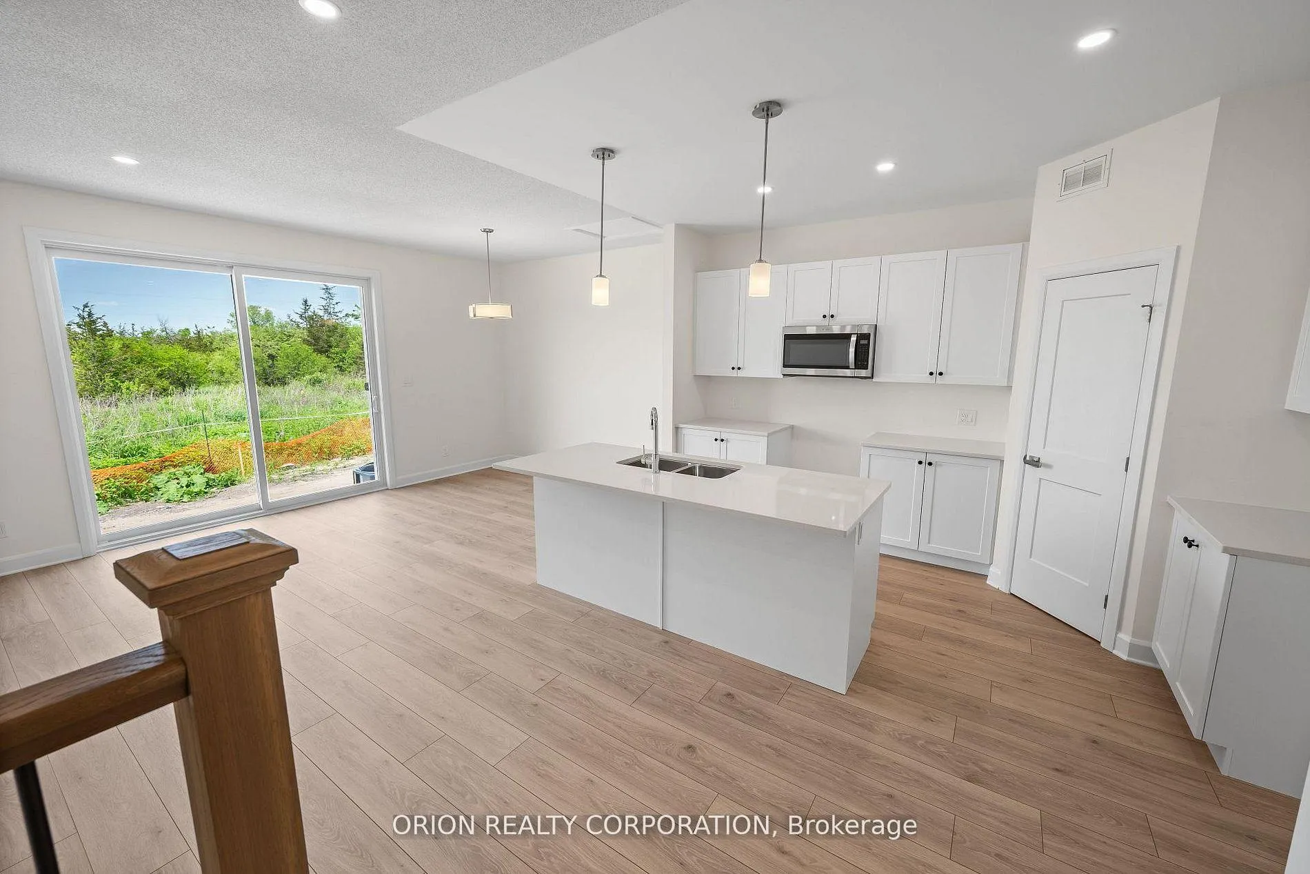 Photo 18 of 414 Buckthorn Drive, Kingston, City Northwest — HOMEH