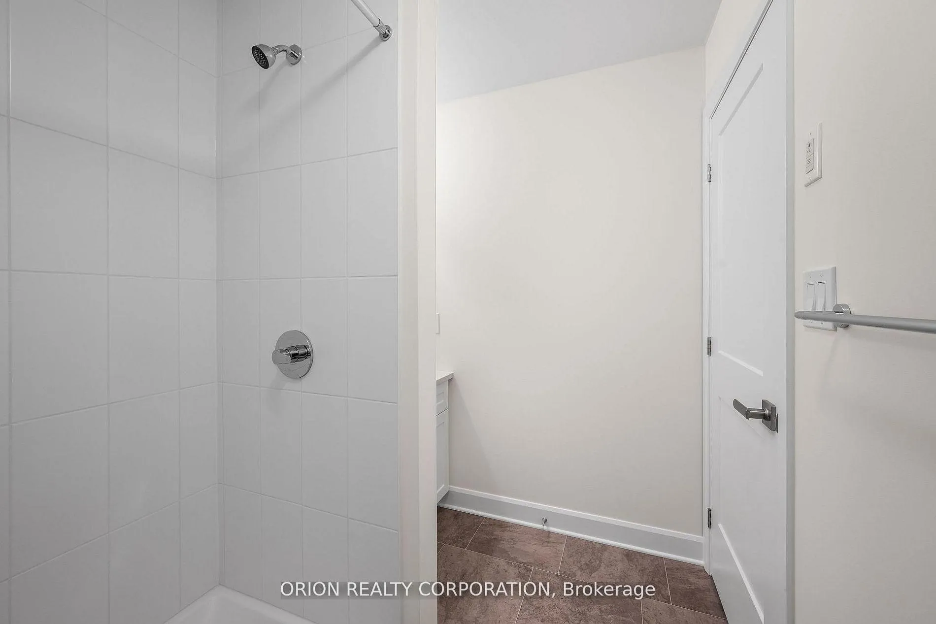 Photo 24 of 414 Buckthorn Drive, Kingston, City Northwest — HOMEH