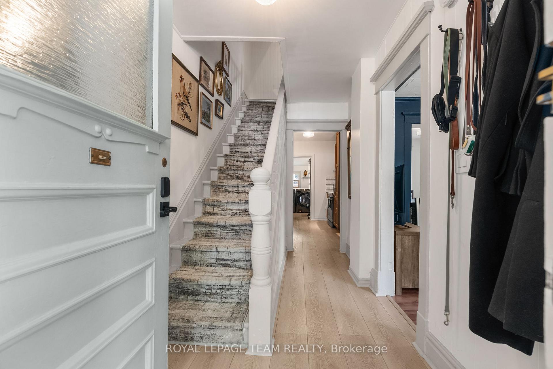 Photo 4 of 217 James Street E, Brockville — HOMEH