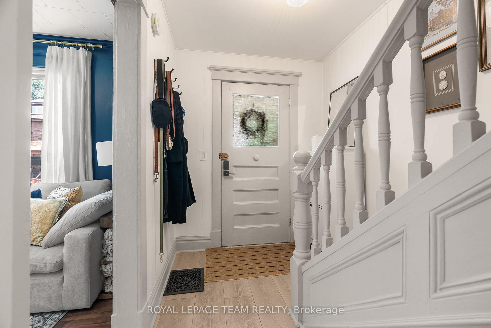 Photo 6 of 217 James Street E, Brockville — HOMEH