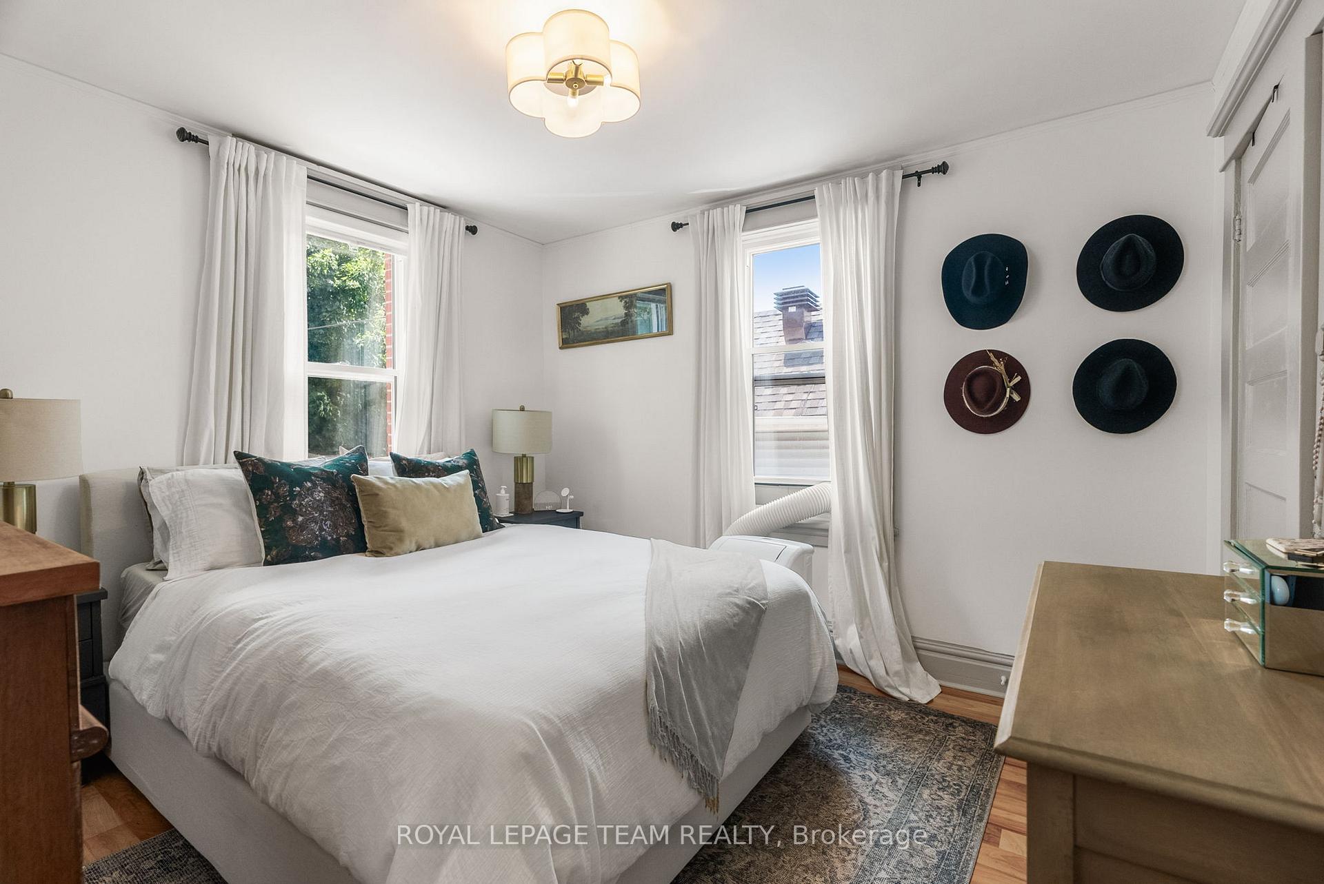 Photo 24 of 217 James Street E, Brockville — HOMEH