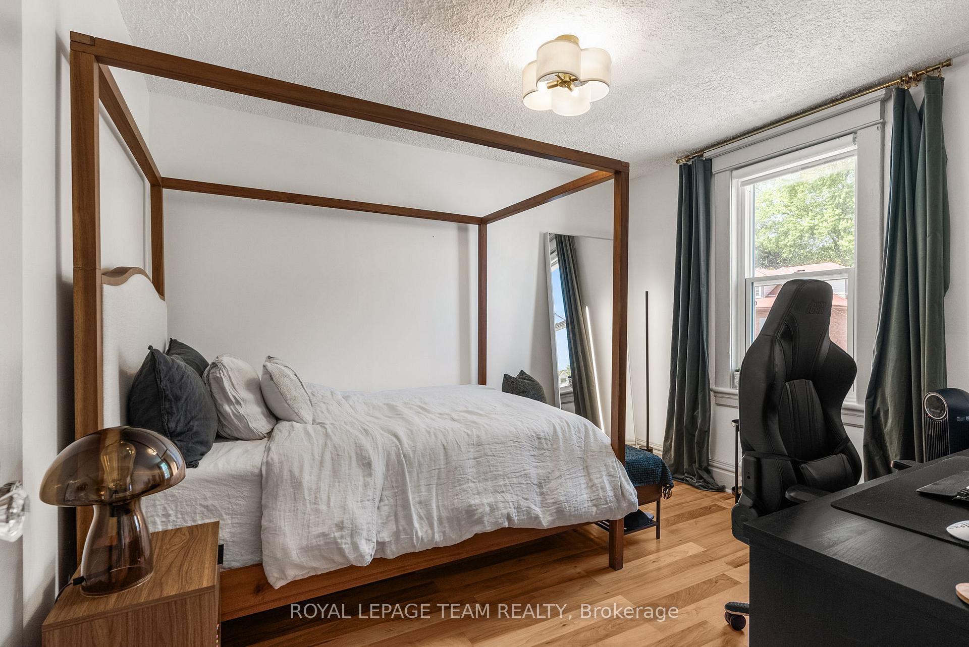 Photo 26 of 217 James Street E, Brockville — HOMEH