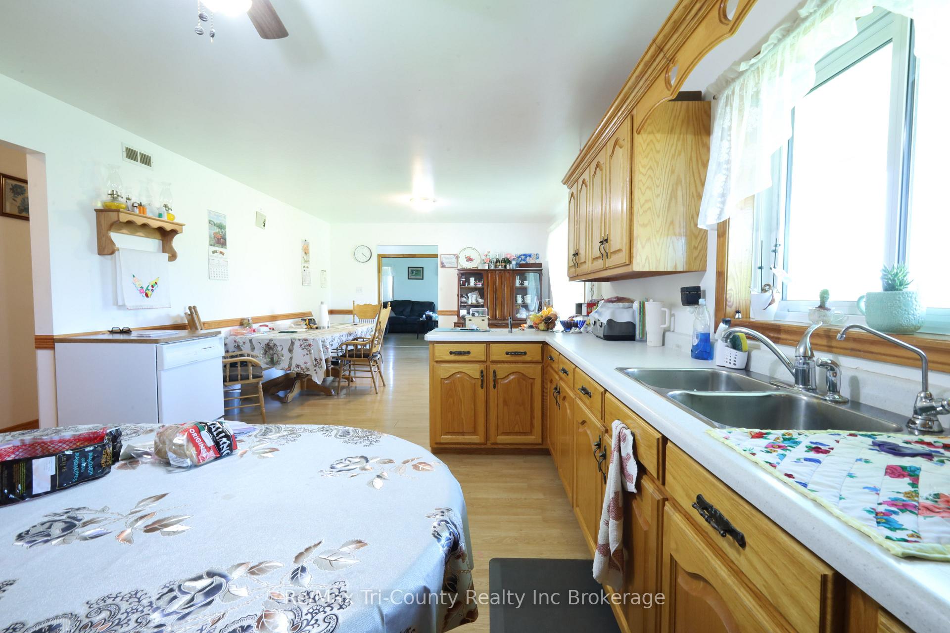 Photo 7 of 56248 Talbot Line, Bayham, Rural Bayham — HOMEH