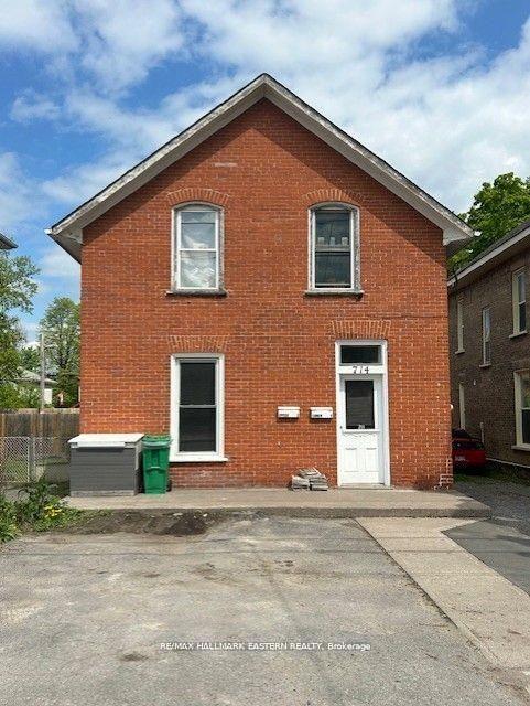 Photo 1 of 714 Water Street, Peterborough, Town Ward 3 — HOMEH