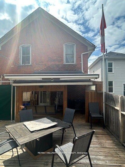 Photo 4 of 714 Water Street, Peterborough, Town Ward 3 — HOMEH