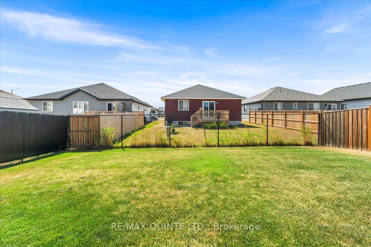 Photo 28 of 40 Deacon Place, Belleville, Belleville Ward — HOMEH