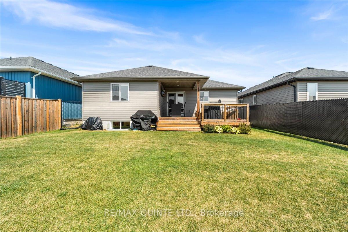 Photo 33 of 40 Deacon Place, Belleville, Belleville Ward — HOMEH