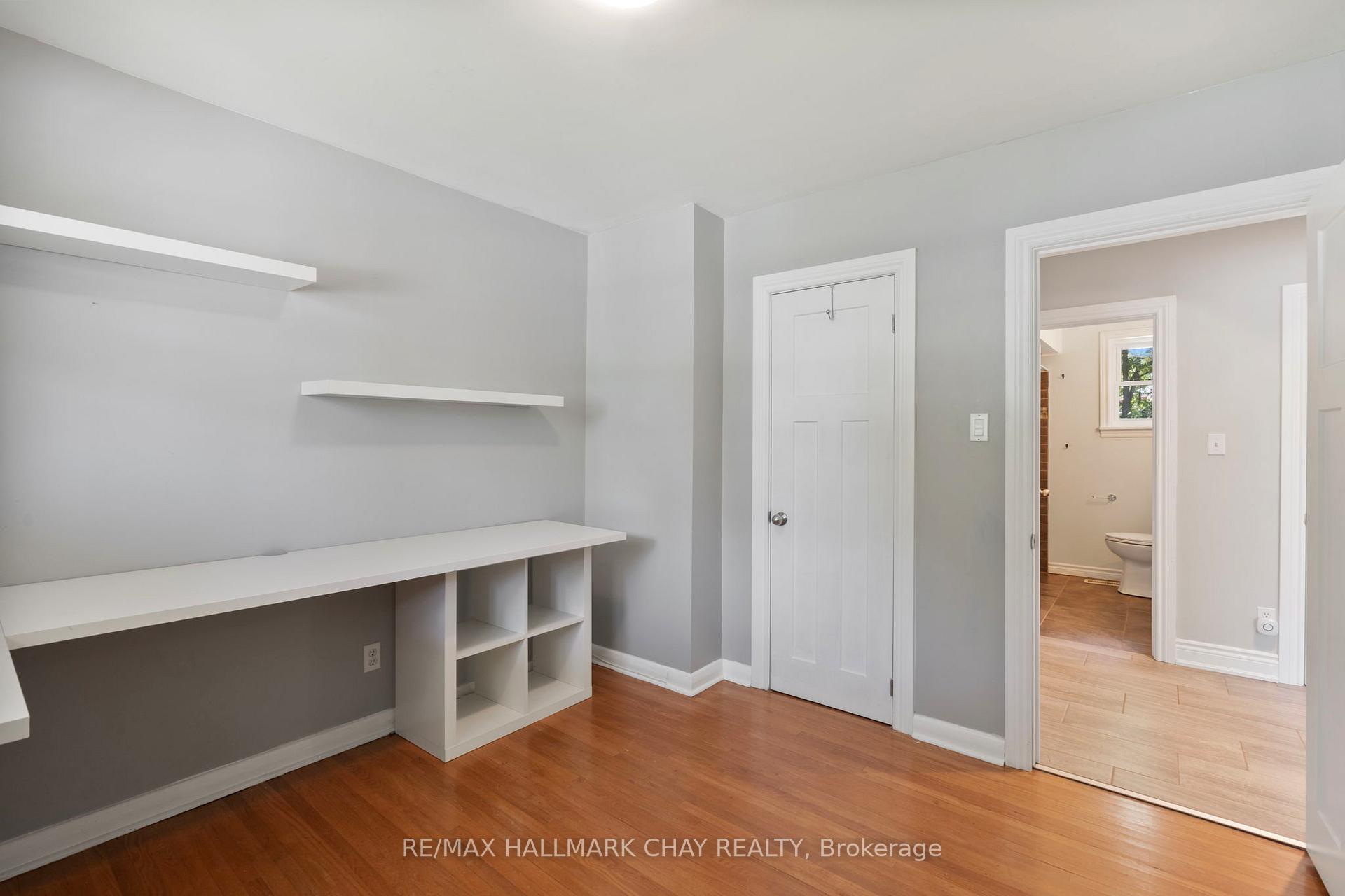 Photo 8 of 205 Wellington Street E, Barrie, City Centre — HOMEH