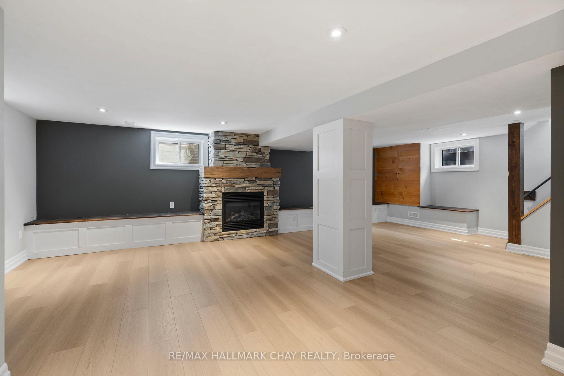Photo 17 of 205 Wellington Street E, Barrie, City Centre — HOMEH