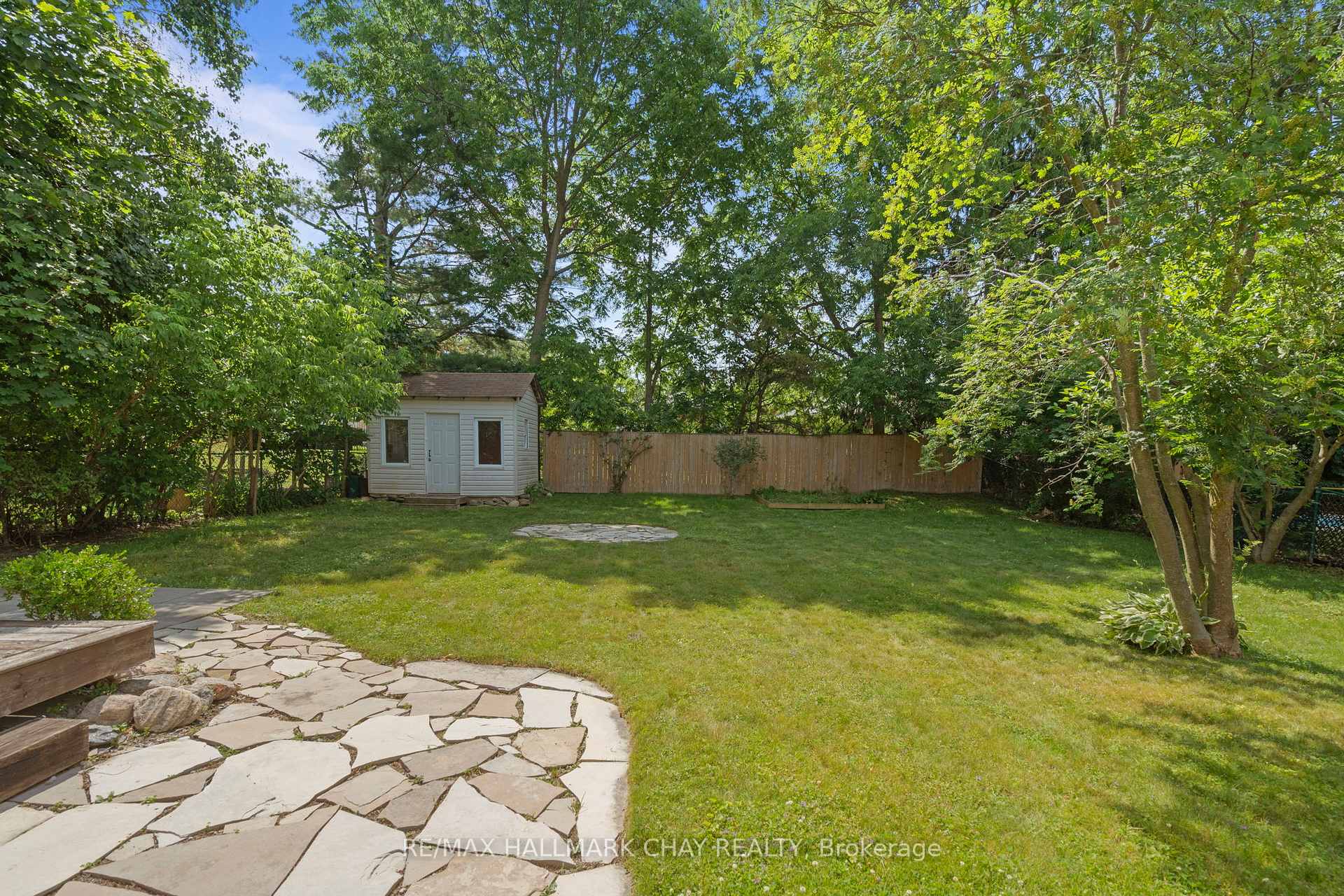 Photo 25 of 205 Wellington Street E, Barrie, City Centre — HOMEH
