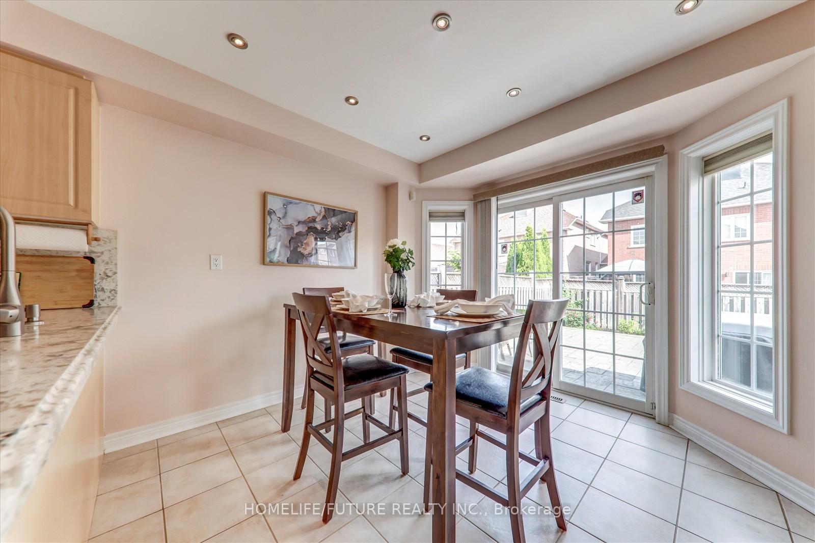 Photo 12 of 30 Jonesridge Drive, Ajax, Northwest Ajax — HOMEH