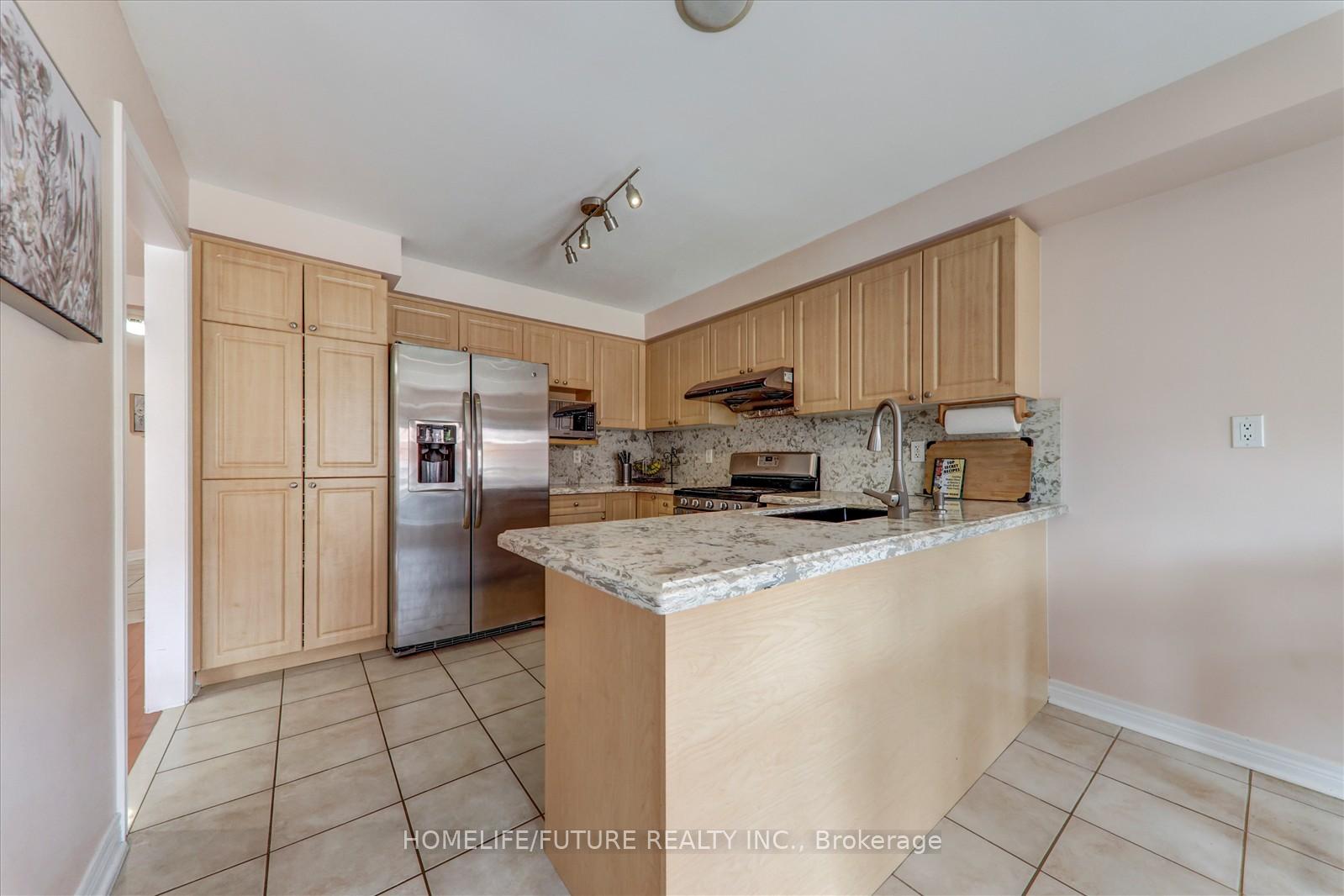 Photo 14 of 30 Jonesridge Drive, Ajax, Northwest Ajax — HOMEH