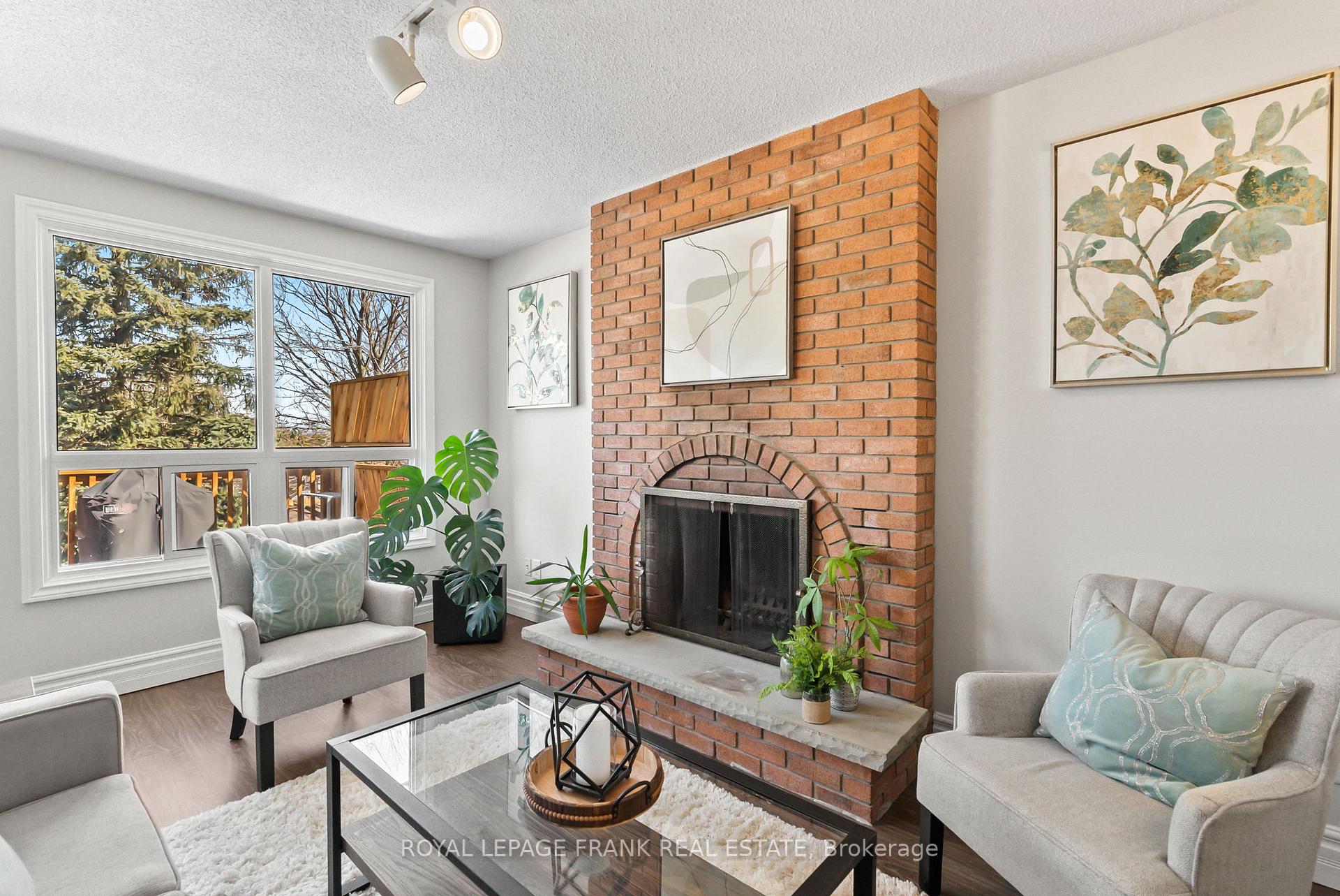 Photo 14 of 962 Roundelay Drive, Oshawa, McLaughlin — HOMEH