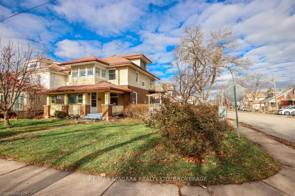 Front of 4965 Jepson Street