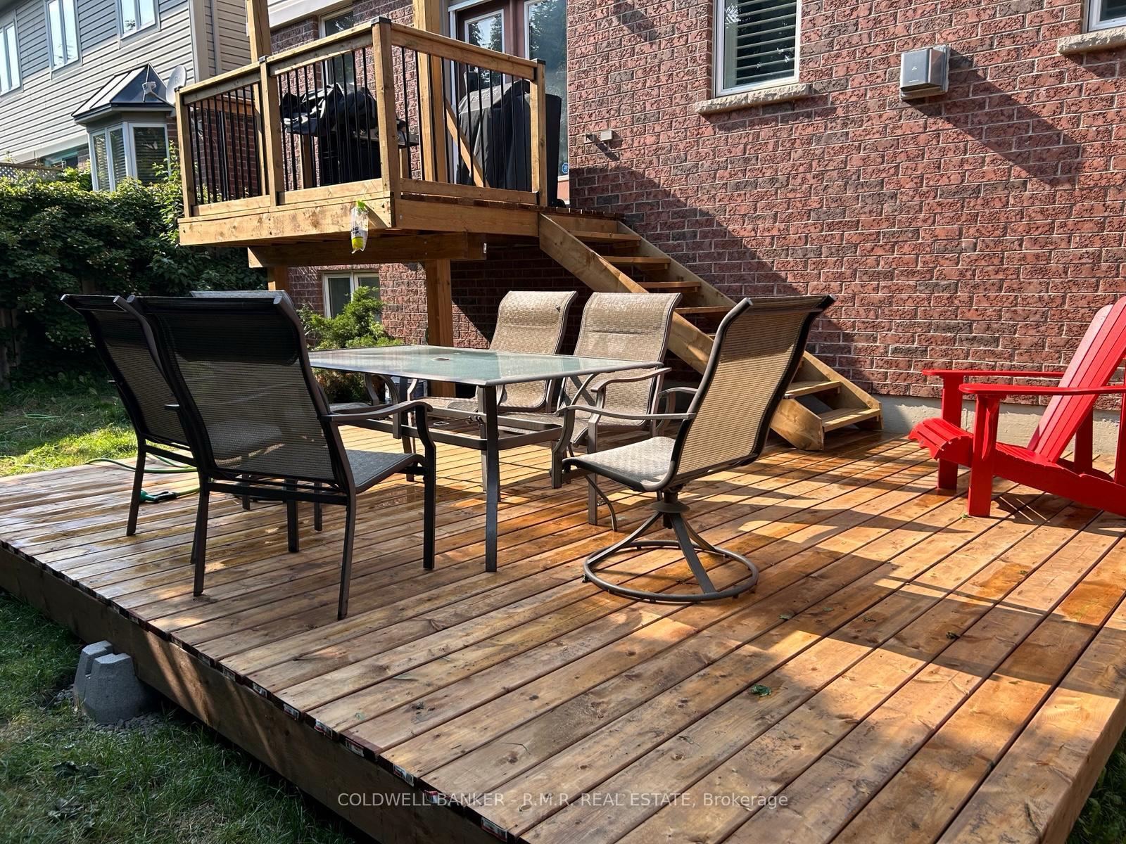 Photo 34 of 2423 Pilgrim Square, Oshawa, Windfields — HOMEH