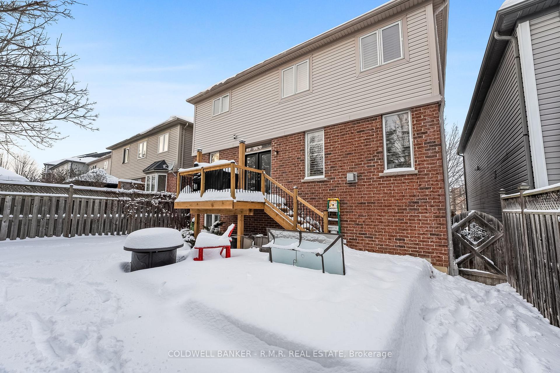 Photo 44 of 2423 Pilgrim Square, Oshawa, Windfields — HOMEH