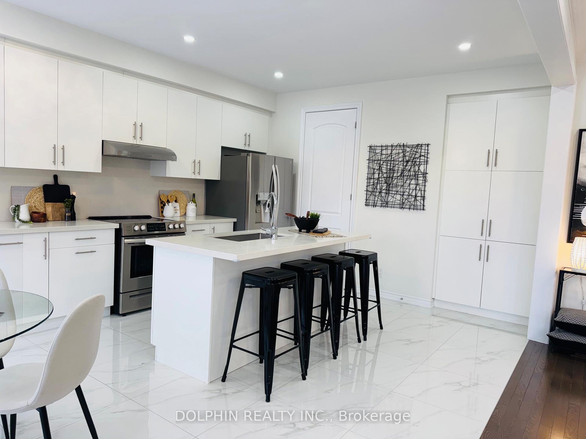 Photo 18 of 13 Bremner Street, Whitby, Rolling Acres — HOMEH