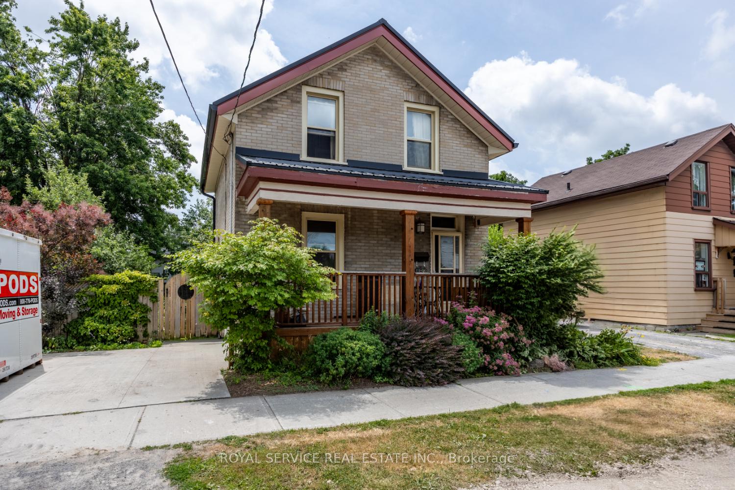 Front of 483 Parnell Street