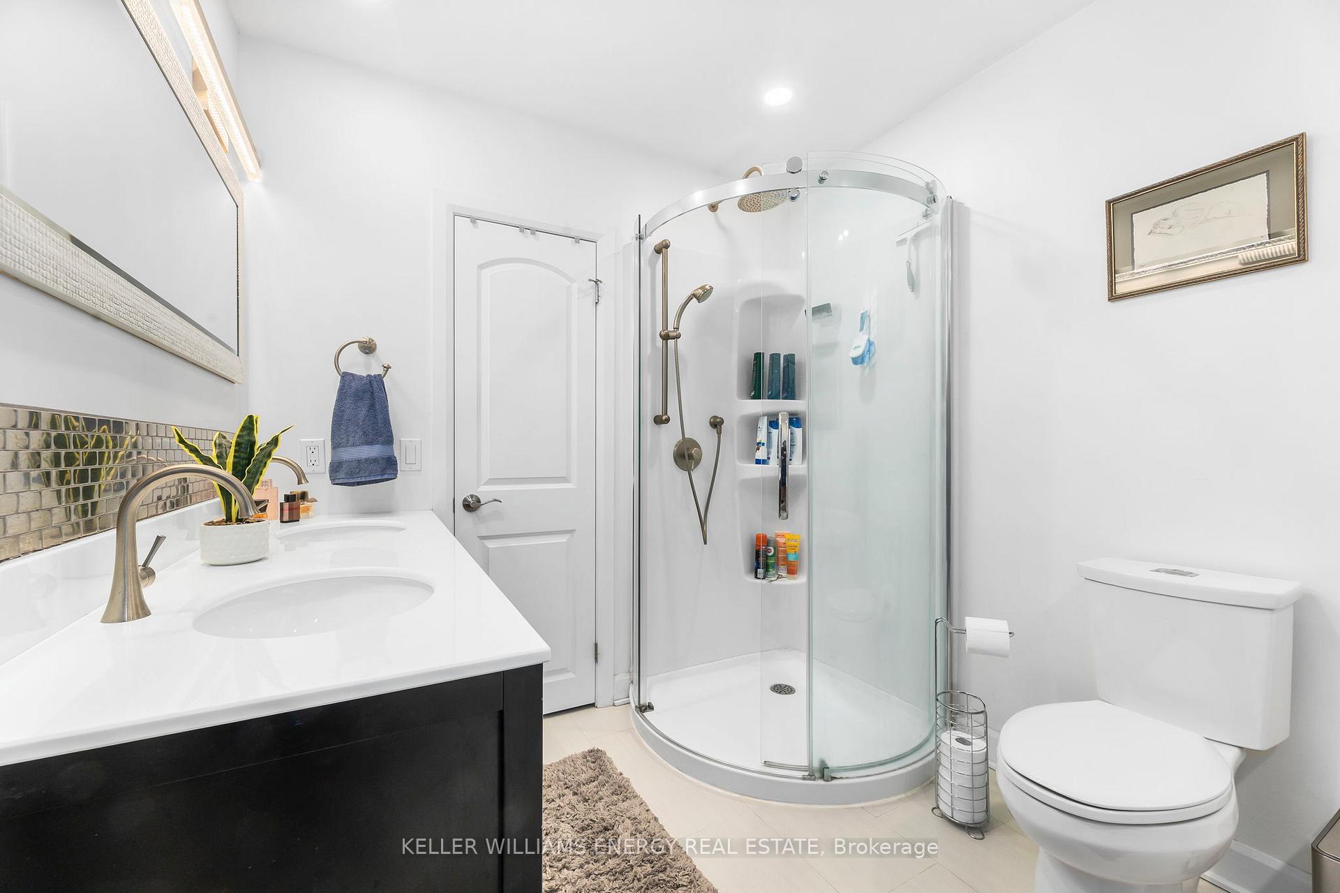 Photo 16 of 1302 Dobbin Avenue, Peterborough, Town Ward 3 — HOMEH