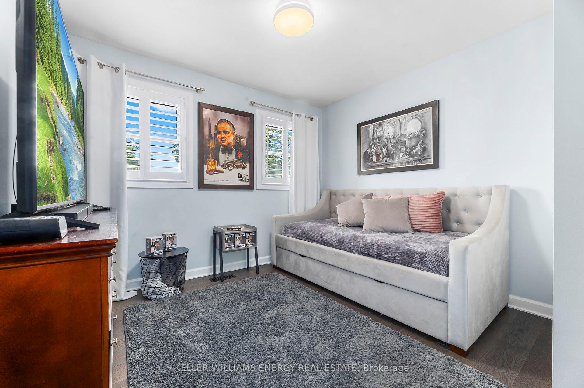 Photo 17 of 1302 Dobbin Avenue, Peterborough, Town Ward 3 — HOMEH