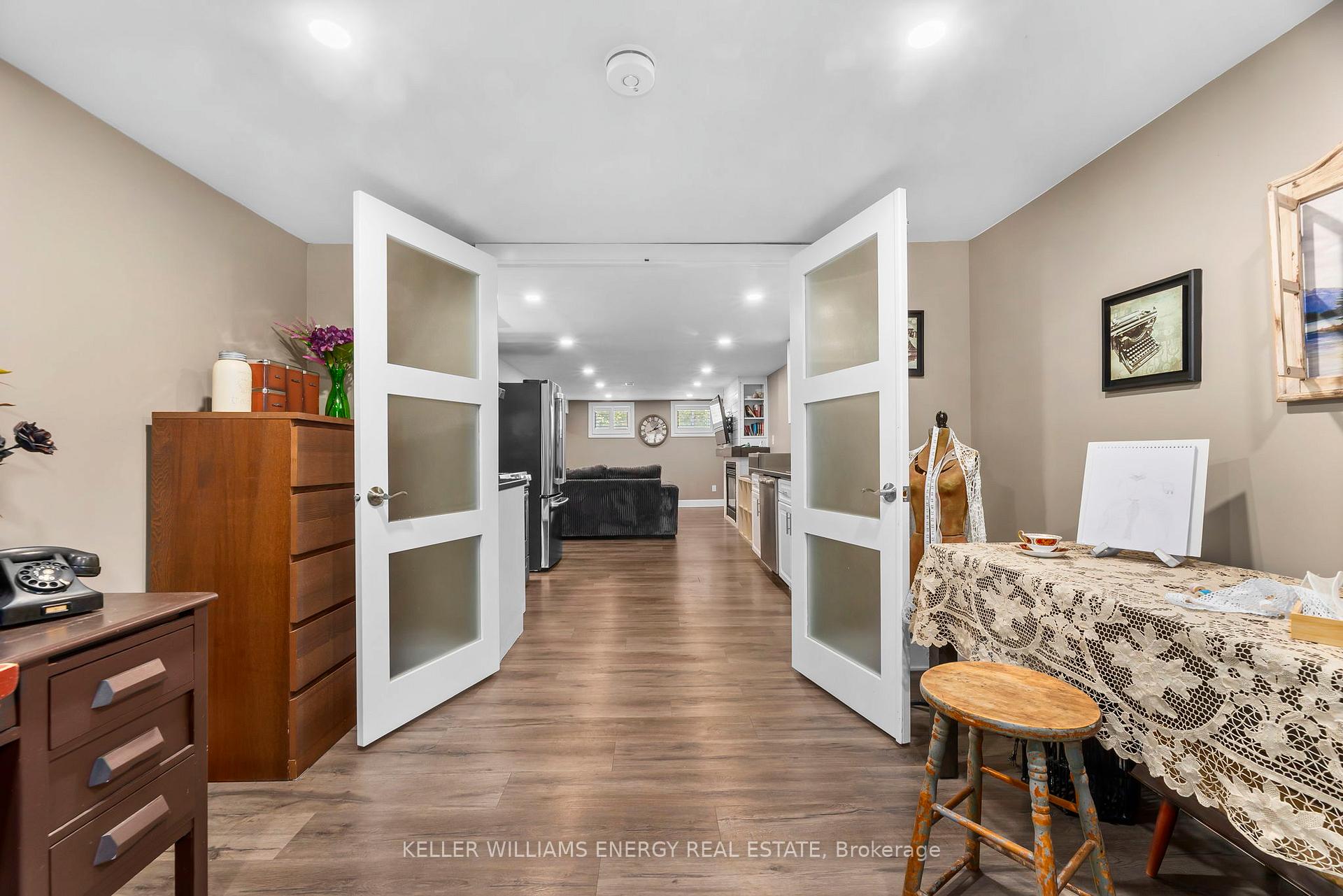 Photo 26 of 1302 Dobbin Avenue, Peterborough, Town Ward 3 — HOMEH