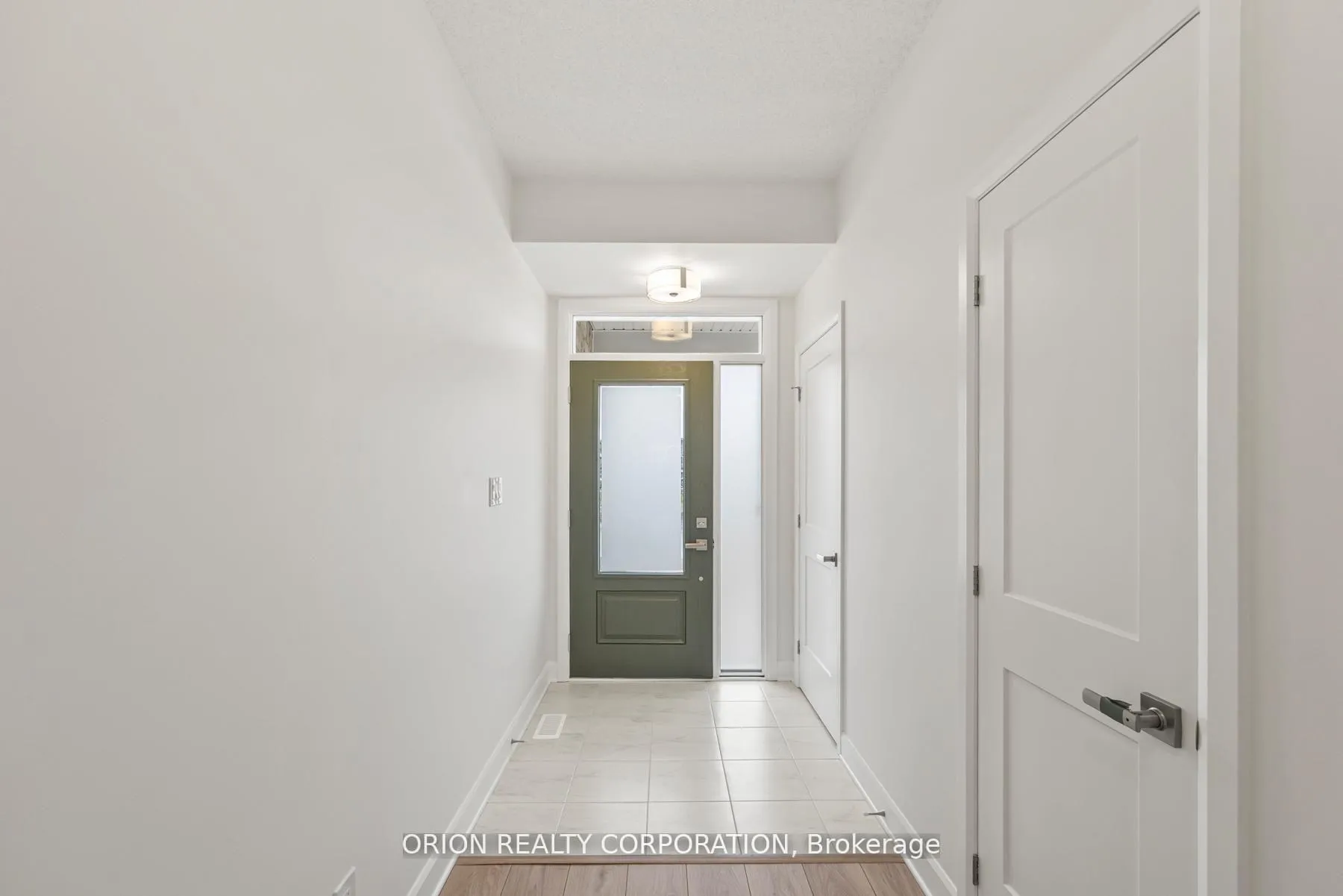 Photo 2 of 418 Buckthorn Drive, Kingston, City Northwest — HOMEH