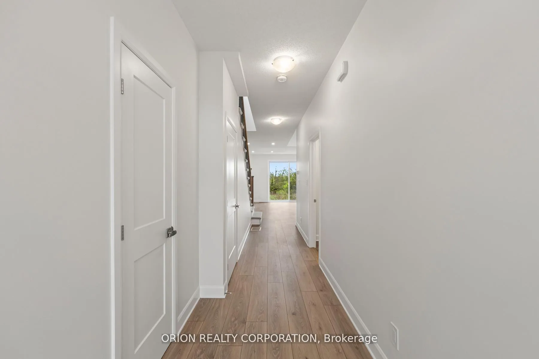 Photo 3 of 418 Buckthorn Drive, Kingston, City Northwest — HOMEH