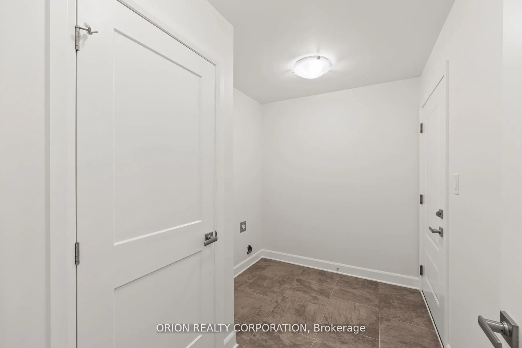 Photo 4 of 418 Buckthorn Drive, Kingston, City Northwest — HOMEH