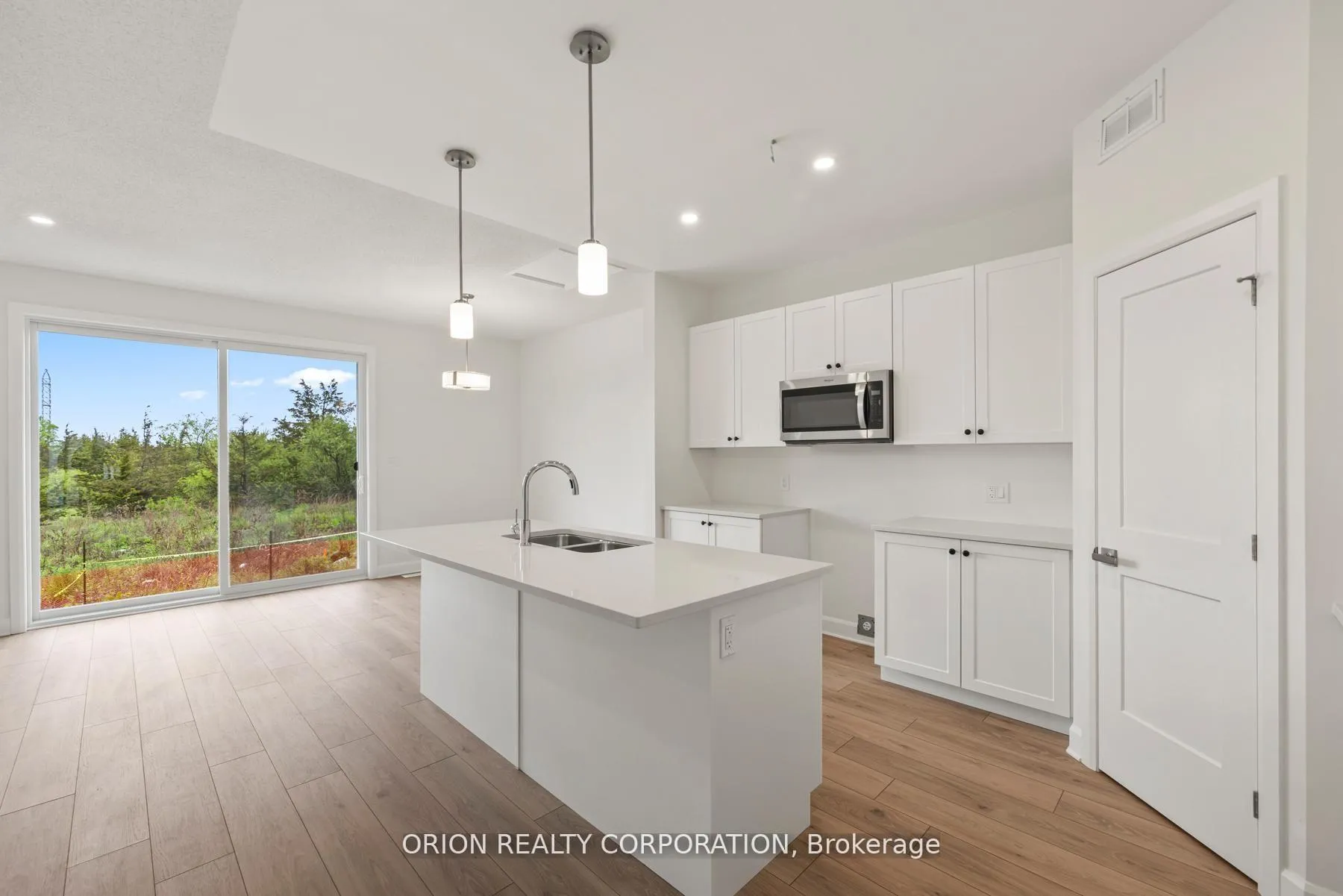 Photo 12 of 418 Buckthorn Drive, Kingston, City Northwest — HOMEH