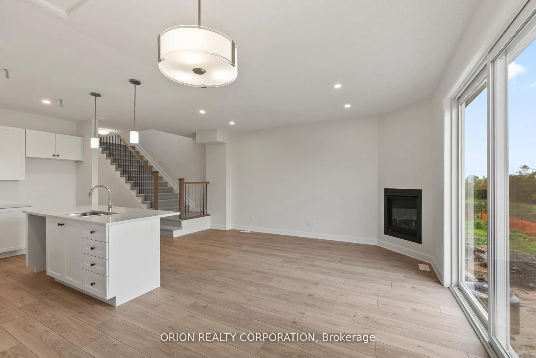 Photo 17 of 418 Buckthorn Drive, Kingston, City Northwest — HOMEH