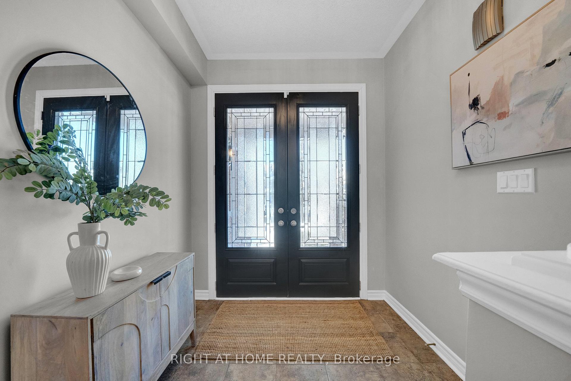 Photo 2 of 181 Cachet Boulevard, Whitby, Brooklin — HOMEH