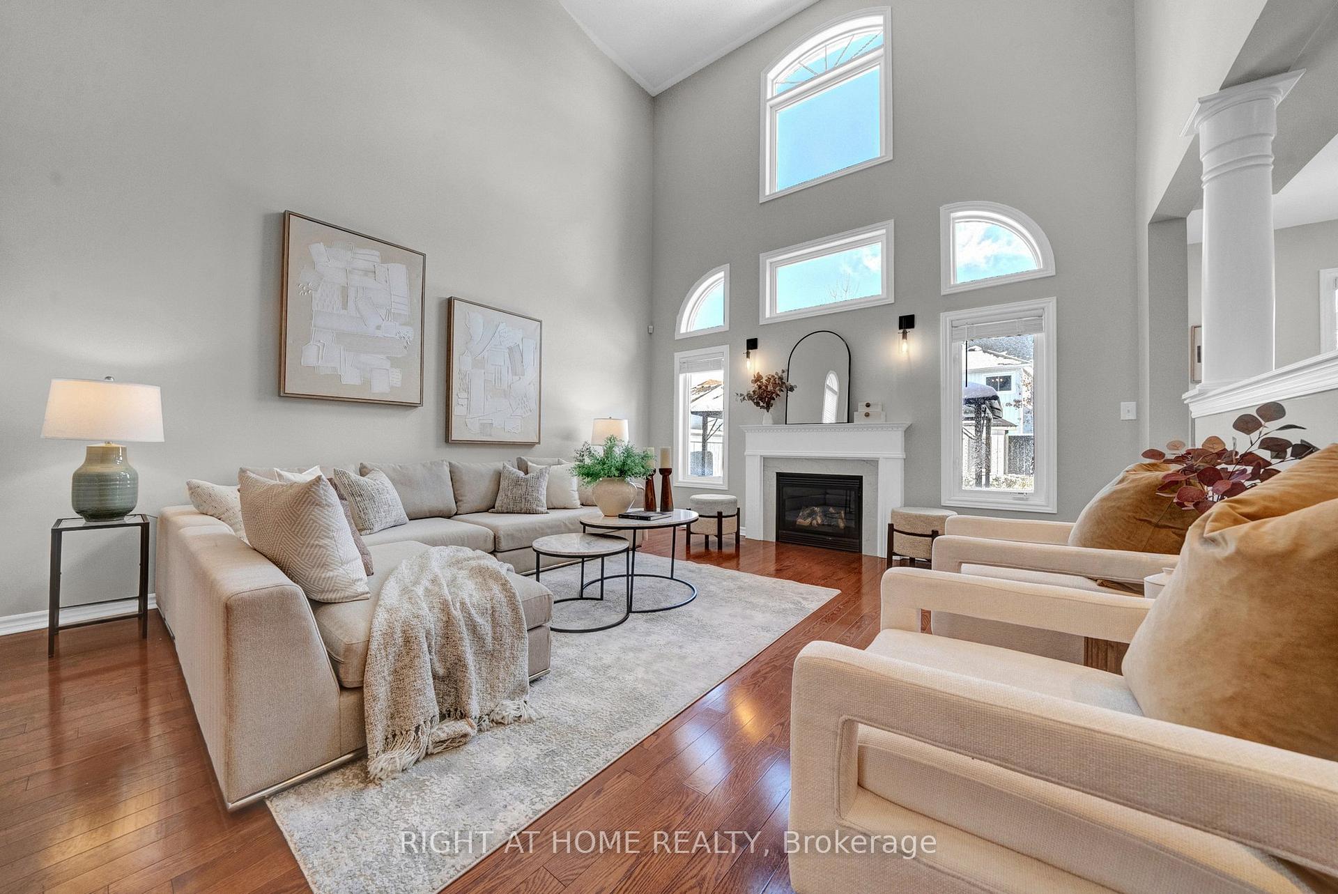 Photo 10 of 181 Cachet Boulevard, Whitby, Brooklin — HOMEH