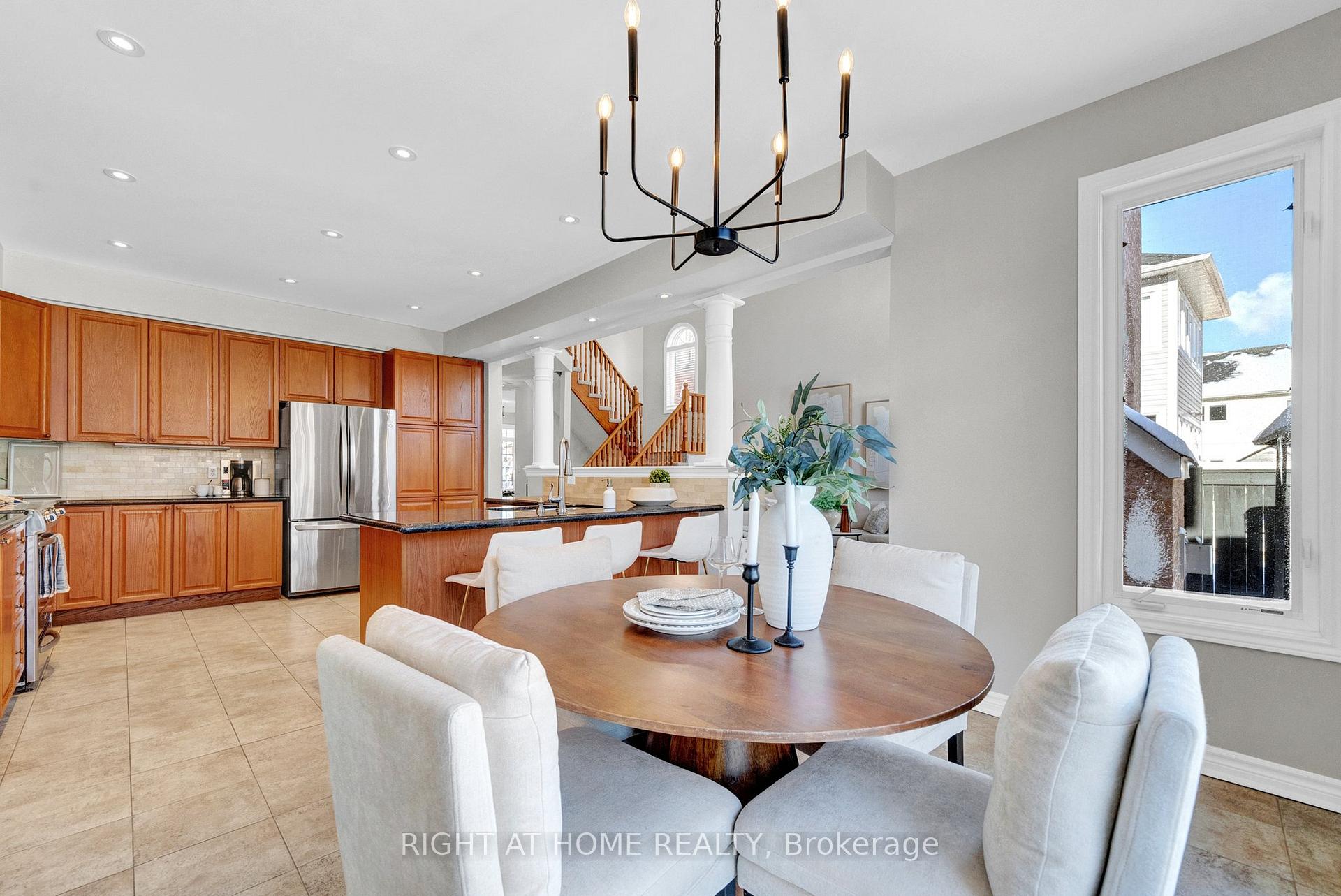 Photo 16 of 181 Cachet Boulevard, Whitby, Brooklin — HOMEH