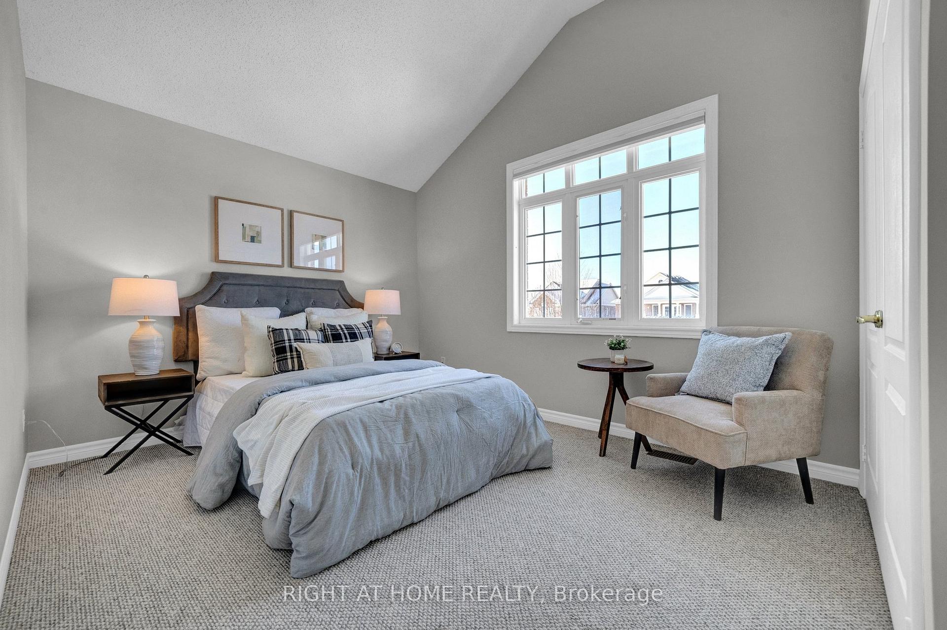 Photo 26 of 181 Cachet Boulevard, Whitby, Brooklin — HOMEH